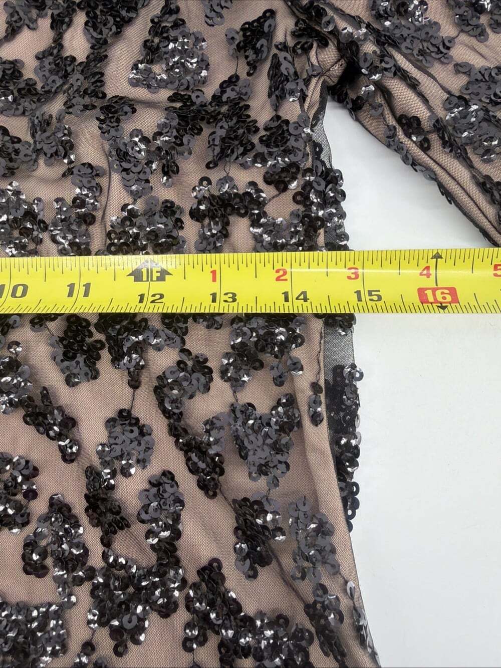 Express Women's Black Sequin One Shoulder Half Sleeve Top Sz S NWT - Picture 8 of 12